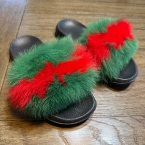 NWOT Green Red Faux Fur‎ Striped Slide Sandal Sports Wear Women 12W Men's 11-12